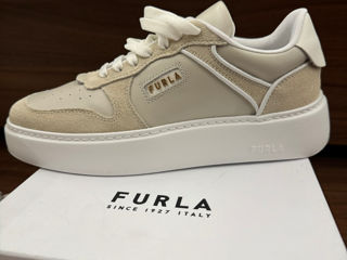 Furla. Marime 38. Noi