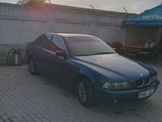 BMW 5 Series foto 5