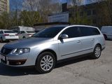 Passat B6 2.0TDI.BKP motor intreg foto 3