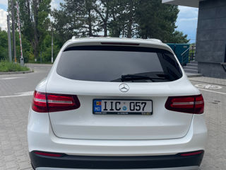 Mercedes GLC foto 5