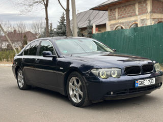 BMW 7 Series foto 3