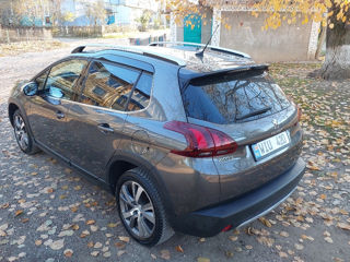 Peugeot 2008 foto 4