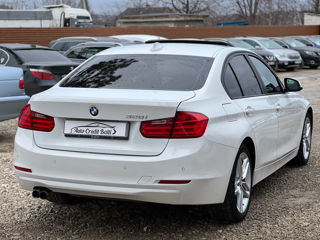 BMW 3 Series foto 8