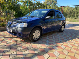 Dacia Logan foto 2