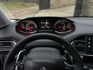 Peugeot 308 foto 7