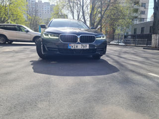 BMW 5 Series Touring foto 1