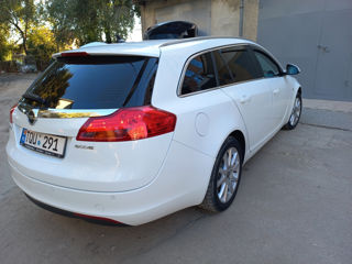 Opel Insignia foto 2