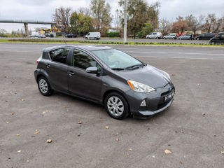 Toyota Prius c foto 3