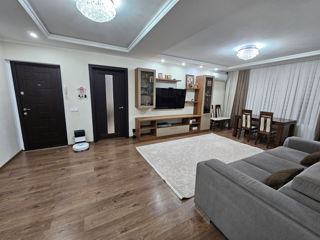 Apartament cu 4 camere, 87 m², Centru, Ialoveni foto 3