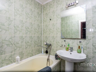 Apartament cu 3 camere, 98 m², Buiucani, Chișinău foto 12