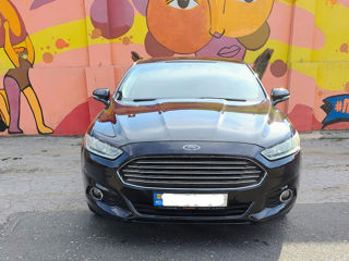 Ford Fusion foto 3