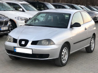 Seat Ibiza foto 1