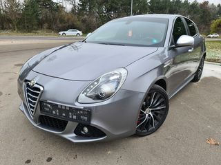 Alfa Romeo Giulietta foto 2