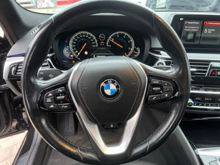 BMW 5 Series foto 9