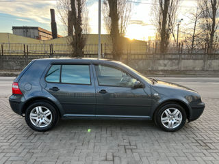 Volkswagen Golf foto 6