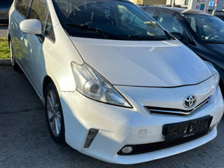 Toyota Prius + foto 6