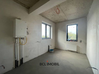 BCLIMOBIL va prezinta o casa pe pamint + 6.3 ari situat in Dumbrava