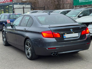 BMW 5 Series foto 7