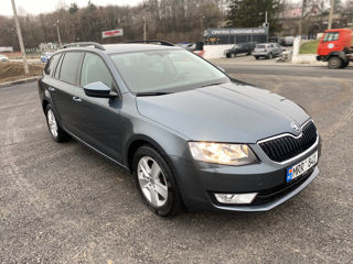 Skoda Octavia foto 3