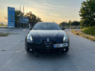 Alfa Romeo Giulietta фото 0