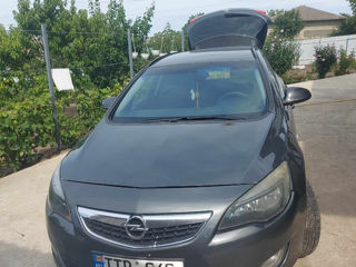 Opel Astra foto 1