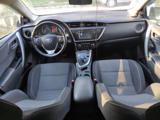 Toyota Auris foto 3