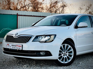 Skoda Superb foto 6