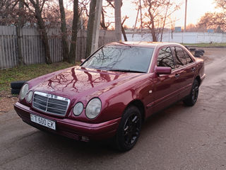 Mercedes E-Class