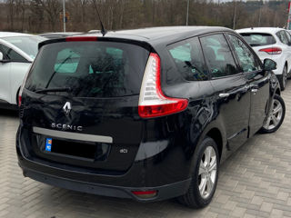 Renault Grand Scenic foto 4