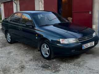 Toyota Carina foto 0