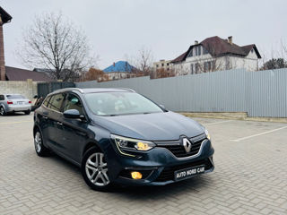 Renault Megane foto 2