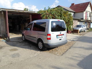 Volkswagen Caddy foto 4