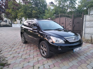 Lexus RX Series