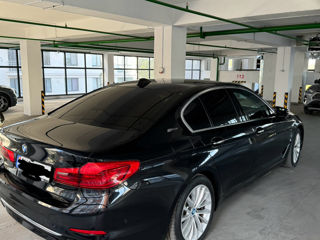 BMW 5 Series foto 4