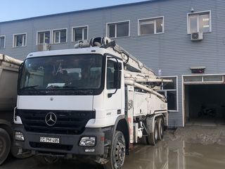 Mercedes Actros