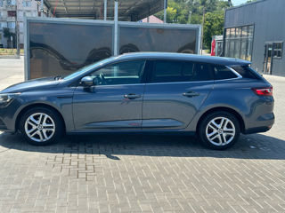 Renault Megane foto 2