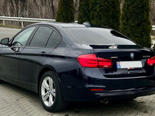 BMW 3 Series foto 4