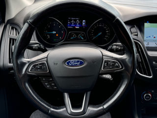 Ford Focus foto 7