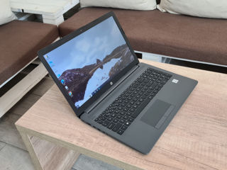HP 250 G7 (15.6", i5 10Gen, Ram 16Gb, SSD NVME 256Gb, Intel UHD)
