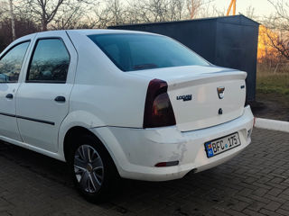 Dacia Logan foto 3