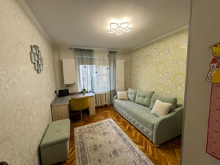 Apartament cu 3 camere, 73 m², Ciocana, Chișinău foto 8