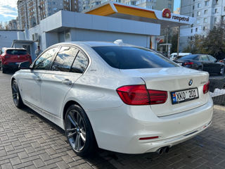 BMW 3 Series foto 2