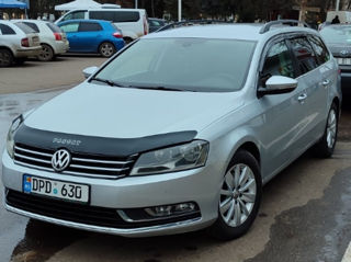 Volkswagen Passat foto 9