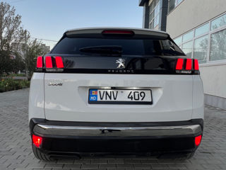 Peugeot 3008 foto 3