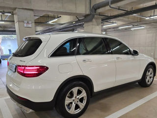 Mercedes GLC foto 2