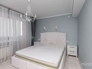 Apartament cu 3 camere, 97 m², Centru, Chișinău foto 4