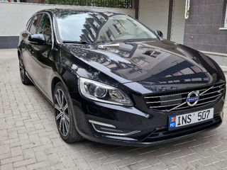 Volvo V60 foto 3