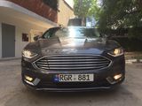 Ford Fusion foto 3