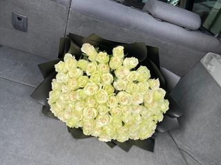 101 trandafiri albi doar 999  lei foto 1