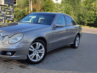 Mercedes E-Class foto 7